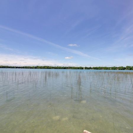 Lakefront Deer River Apt With Dock, Fire Pit And Patio Exterior foto