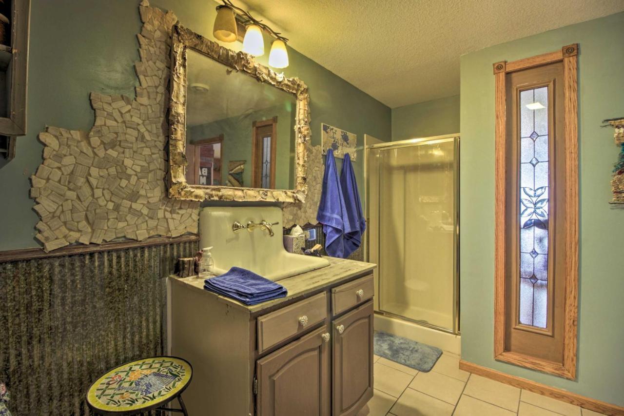 Lakefront Deer River Apt With Dock, Fire Pit And Patio Exterior foto