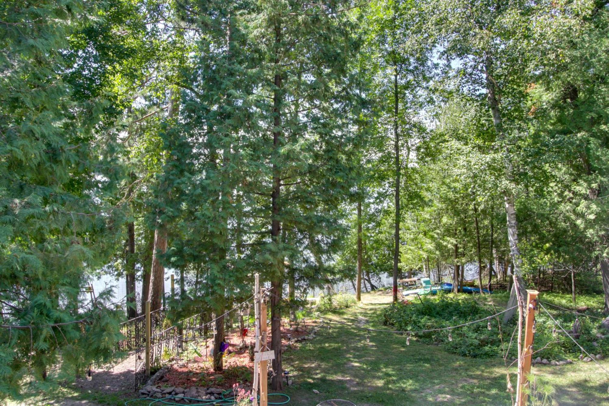 Lakefront Deer River Apt With Dock, Fire Pit And Patio Exterior foto